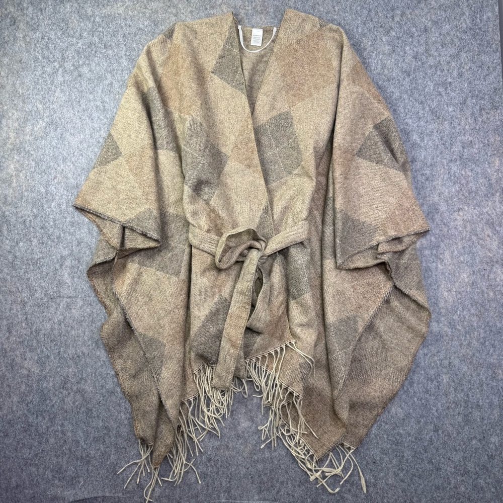 Liz Claiborne Poncho Cardigan Top Women's One Size Tan Plaid Fringe Belted Wrap